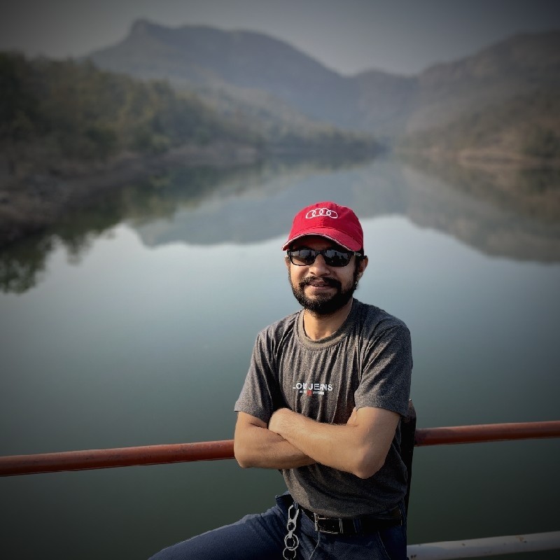 Dhruvit Kakkad